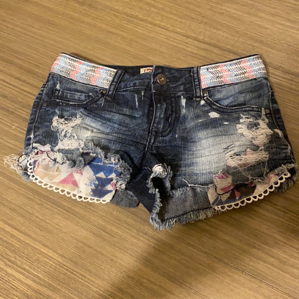 148 - Kids shorts